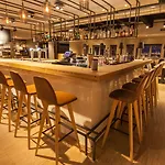 Апартаменты Citadines Sloterdijk Station *