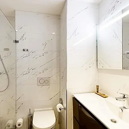 Citadines Sloterdijk Station Апартаменты Амстердам