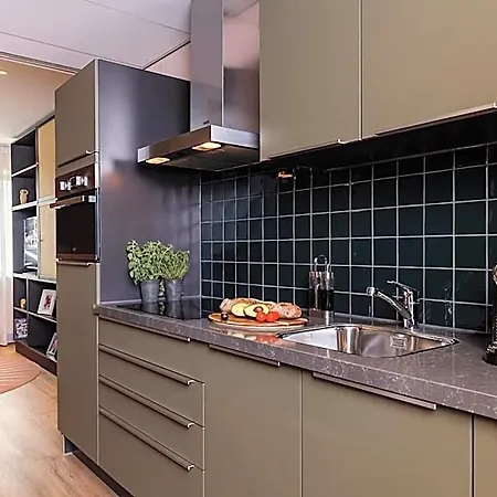 Апартаменты Citadines Sloterdijk Station Амстердам