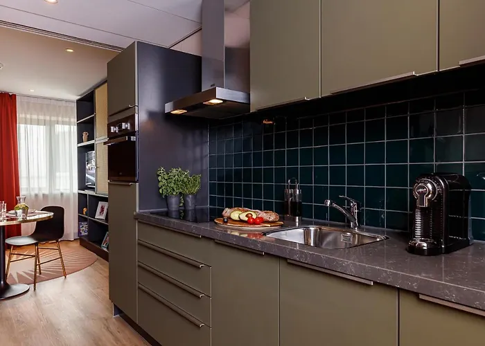 Citadines Sloterdijk Station Apartment *